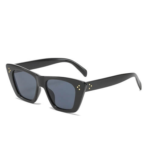 Occhiali Da Sole Cat Eye Vintage Montatura PC Protezione UV400 Decorazione Con Borchie Moda Per Viaggi All'aperto Festa