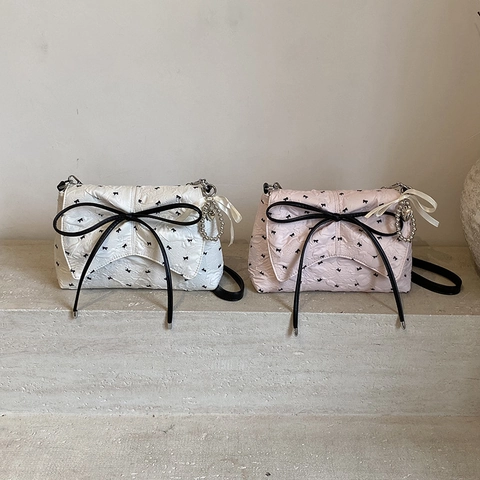 Sac À Épaule Femme Avec Nœud Cuir PU Texture Plissée Sac Bandoulière Carré Avec Chaîne Grande Capacité Simple