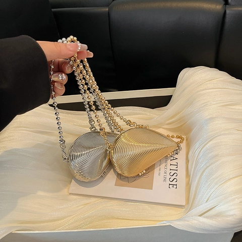 Damen Muschelförmige Metall Abendtasche Gold Silber Plattiert Rippentextur Hartschalen Kette Umhängetasche Für Hochzeit Party Bankett