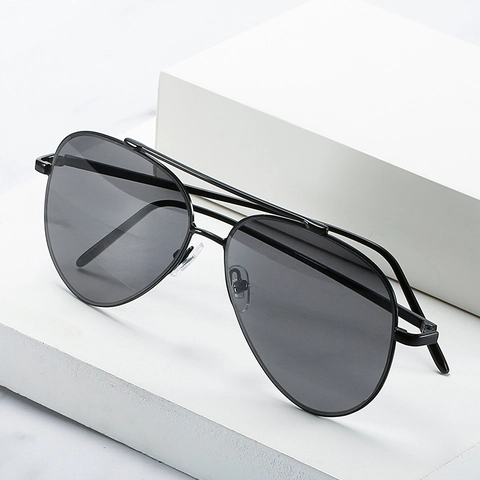 Occhiali Da Sole Aviatore Retrò Montatura Metallo Doppio Ponte Protezione UV400 Guida Vintage Tendenza Per Uomo Donna