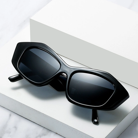 Occhiali Da Sole Cat Eye Montatura PC Protezione UV400 Poligono Geometrico Occhiali Da Sole Alla Moda Per Uomo E Donna
