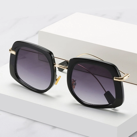 Retro Quadratische Sonnenbrille Übergroße 11356 Kunststoff Metallrahmen UV400 Farbverlauf Trendige Modebrille Für Damen Herren