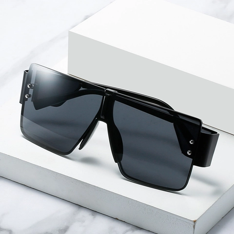Oversized Square Sunglasses Fashion One Piece Shield Metal Frame UV400 Protection Punk Rivet Eyewear For Men Women