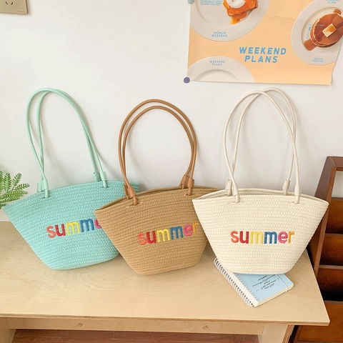 Sommer Stroh Tragetasche Gewebte Schultertasche Bunte Buchstaben Stickerei Große Kapazität Urlaubsstil