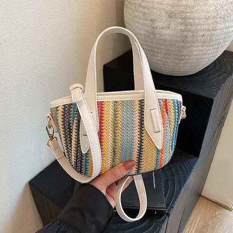 Bunte Gestreifte Gewebte Umhängetasche Mit PU Lederriemen Große Kapazität Sommer Strandurlaub Handtasche Für Damen
