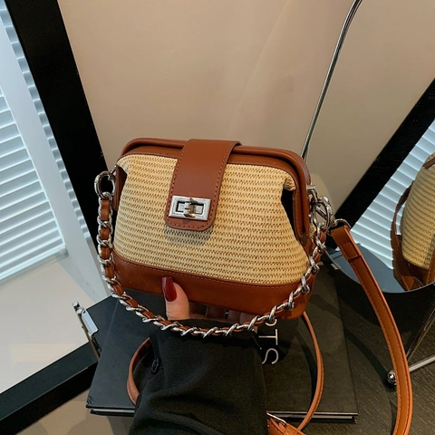 Borsa Tracolla Paglia Intrecciata E Pelle PU Tracolla Catena Metallo Chiusura Girevole Colore Contrasto Estate Spiaggia Retro