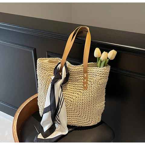 Große Gewebte Stroh-Tote-Tasche Mit PU-Ledergriffen Und Satinnschal Sommer Strandurlaub Lässige Handtasche Damen