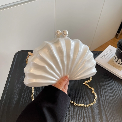 Shell Shaped Evening Clutch Bag Acrylic Pearlescent Hard Shell Crossbody With Artificial Pearl Clasp Gold Chain For Women