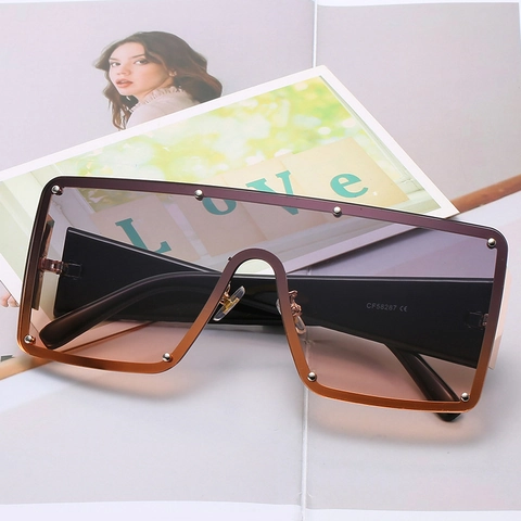 Übergroße Quadratische One-Piece Sonnenbrille UV400 Schutz Nieten Dekor Gesteppte Textur Breite Bügel Trendige Damen Brille