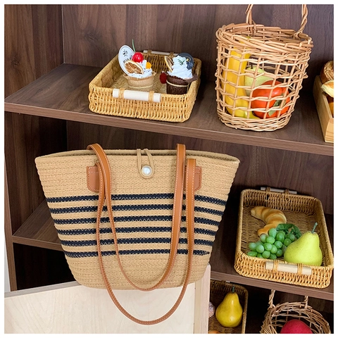 Woven Straw Tote Bag Large Capacity Striped Handbag Artificial Pearl Buckle PU Leather Handles Summer Beach Vacation Shoulder Bag