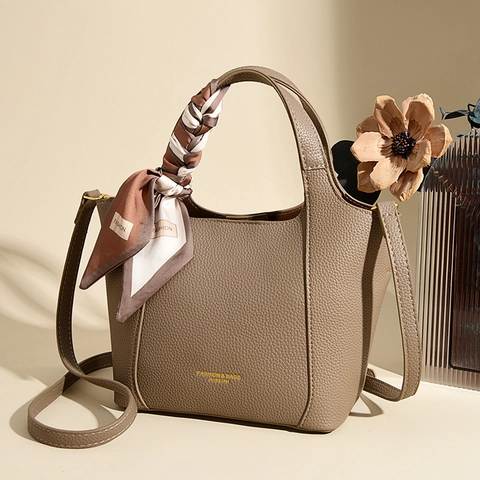 Women PU Leather Lychee Pattern Handbag With Satin Scarf Retro Large Capacity Crossbody Shoulder Bag Zipper Closure