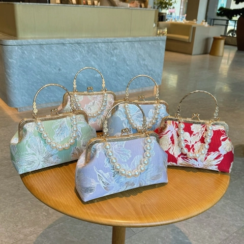Floral Embroidery Evening Bag With Artificial Pearl Handle Shell Shape Women PU Leather Handbag Detachable Metal Chain