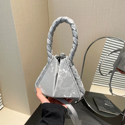 Women Triangle Handbag PU Leather Snake Print Geometric Design Woven Handle Small Shoulder Bag Fashionable Trendy