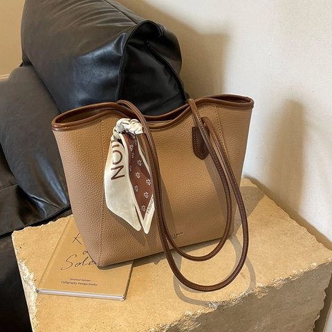 Women Large Capacity PU Leather Tote Bag With Scarf Elegant Lychee Pattern Shoulder Bag For Daily Commute Casual Fashion