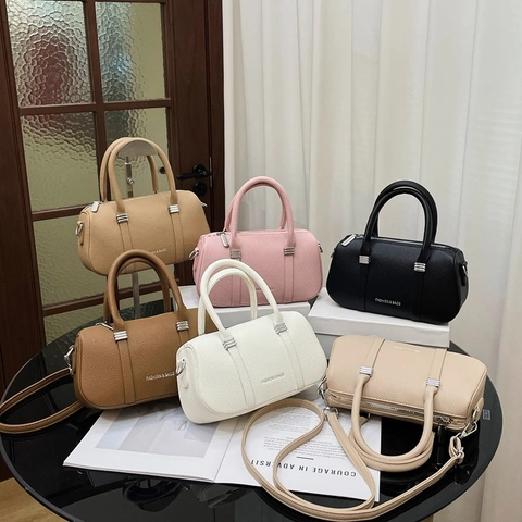 Women Boston Bag PU Leather Litchi Pattern Chic Handbag Shoulder Crossbody Silver Hardware Minimalist Casual