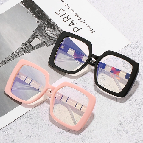 Lunettes De Soleil Carrées Surdimensionnées Protection UV400 Verres Dégradés Monture PC Branches Contrastées Femmes