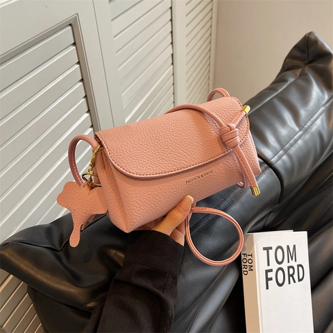 Borsa A Tracolla Da Donna In Pelle PU Grana Litchi Elegante Piccola Borsa A Spalla Quadrata Con Ciondolo A Elefante