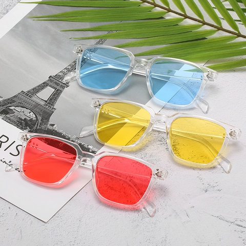 Lunettes De Soleil Carrées Rétro Protection UV400 Monture PC Verres AC Décor Rivets Mode Pour Hommes Femmes