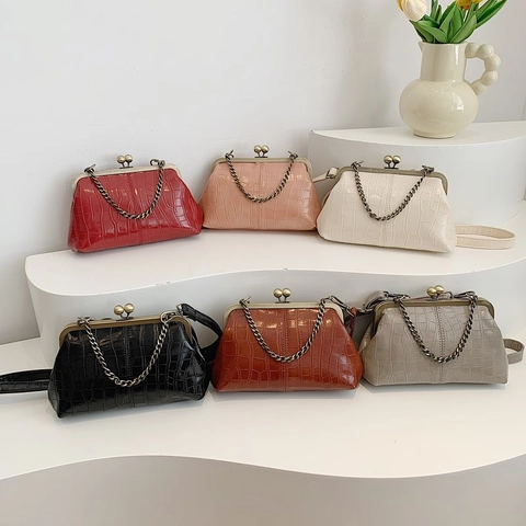 Sac Bandoulière Vintage Motif Crocodile Cuir PU Fermoir à Fermeture Rétro Pour Femmes Avec Chaîne Métal Et Bandoulière Réglable