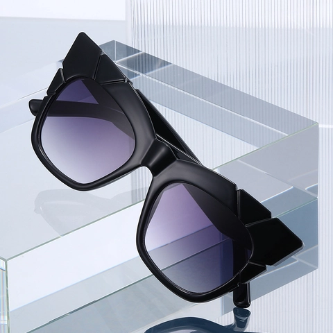 Occhiali Da Sole Geometrici Cat Eye Protezione UV400 Montatura In PC Lenti Sfumate Alla Moda Per Donna Uomo All Aperto