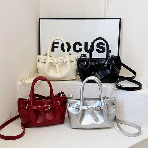 Borsa A Mano In Pelle PU Lucida Da Donna Borsa A Tracolla Alla Moda Con Tracolla Regolabile E Fibbia Decorativa