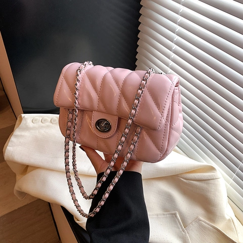 Women Quilted PU Leather Crossbody Bag Metal Chain Strap Glossy Flap Square Shoulder Bag Turn Lock Elegant Casual