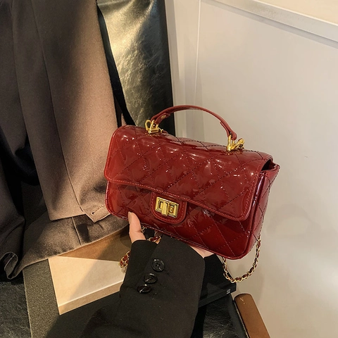 Quilted PU Leather Crossbody Bag For Women With Chain Strap Metallic Lock Top Handle Elegant Shoulder Handbag Daily
