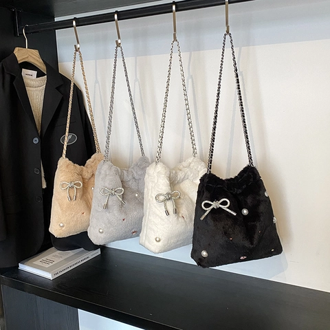 Plush Bucket Bag Faux Fur Rhinestone Bow Artificial Pearl Decor Metal Chain Strap Winter Fashion Shoulder Handbag For Women