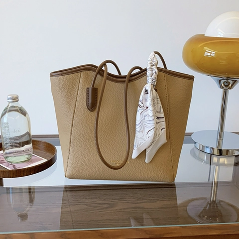 Borsa Tote Grande Pelle PU Motivo Lychee Con Sciarpa Decorativa Elegante Borsa A Spalla Da Donna Pendolare