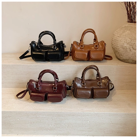 Sac À Main Boston Vintage Cuir PU Brillant Double Poches Avant Bandoulière Amovible Sac De Bowling Mode