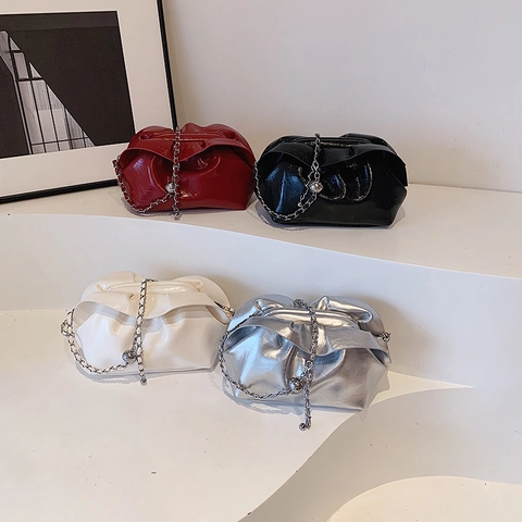 Ruched Pouch Bag Glossy PU Leather Cloud Shoulder Bag With Adjustable Silver Chain Strap For Women Party Evening Trendy