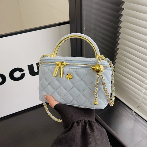 Quilted Box Handbag PU Leather Vanity Case With Chain Strap Metal Handle Flower Decor Elegant Shoulder Crossbody Bag