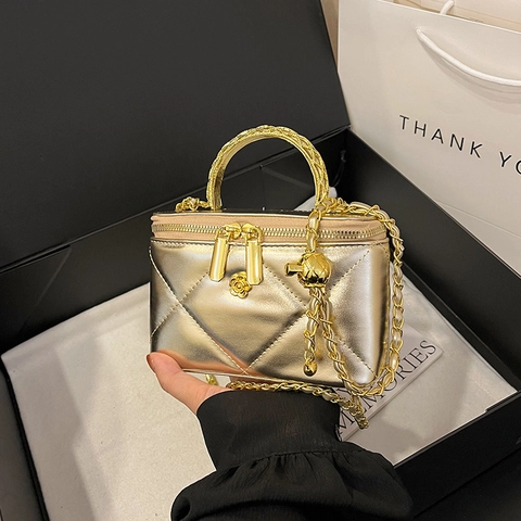 Women Quilted PU Leather Vanity Case Handbag Gold Metal Handle Diamond Lattice Box Crossbody Bag Chic Camellia Zipper