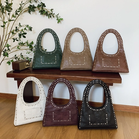 Borsa Sottobraccio Vintage Con Borchie Pelle PU Stile Punk Donna Borsa Spalla Hobo Retro Chic Versatile Grande Capacità