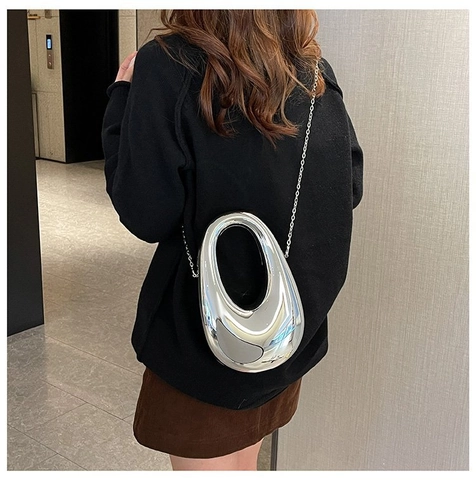 Bolso De Noche De Acrílico Espejo Ovalado Hueco Clutch De Carcasa Rígida Con Textura Metálica Y Cadena