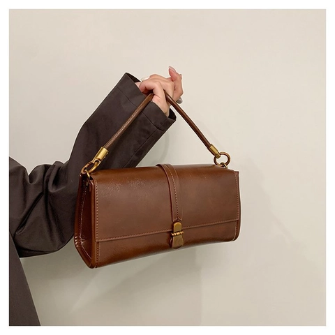 Vintage PU Leather Baguette Bag Rectangular Shoulder Underarm Handbag With Metal Buckle For Women Daily Work Elegant