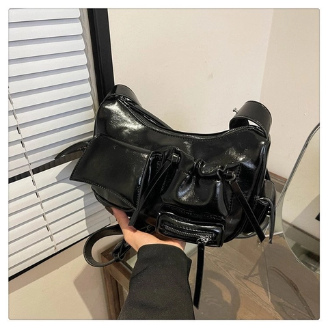 Sac À Bandoulière En Cuir PU Brillant Pour Femme Rétro Cargo Multi Poches Fonctionnel Moto Style Épaule Large Sangle