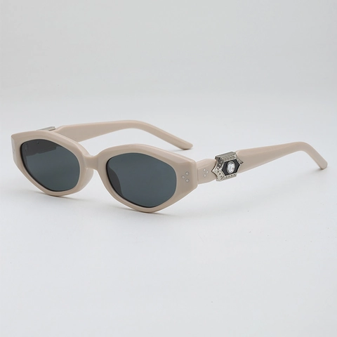 Vintage Polygonal Cat Eye Sunglasses UV400 Protection Small Frame Y2K Style Fashion Eyewear For Women Party Travel