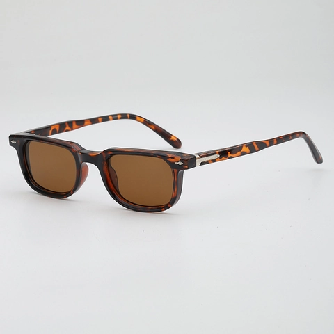 Retro Square Sunglasses With Small PC Frame AC Lens UV400 Protection Rivet Decor Vintage Fashion Unisex Eyewear