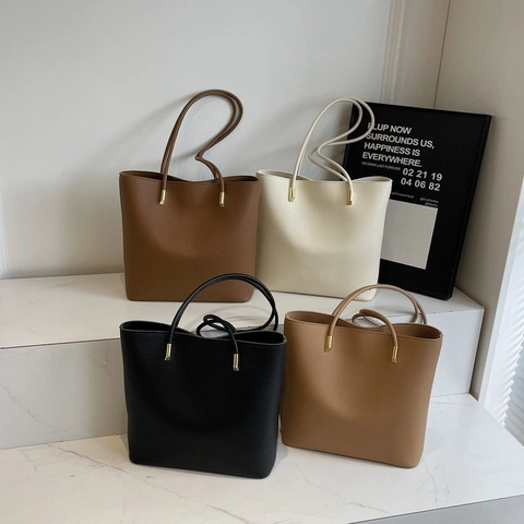 Women Large Capacity Tote Bag Lychee Grain PU Leather Minimalist Urban Commuter Shoulder Bag With Golden Hardware