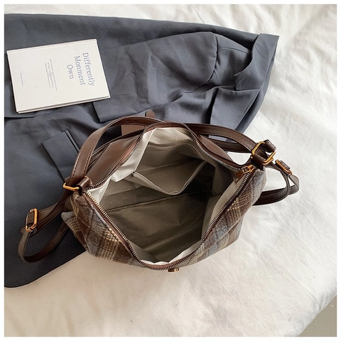 Bolso De Hombro Retro De Tela A Cuadros Y Cuero PU Espacioso Con Solapa Hebilla Dorada Casual Moda Mujer