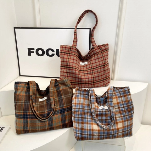 Retro Plaid Tote Bag Large Capacity Woolen Shoulder Bag Vintage Casual Square Handbag For Women