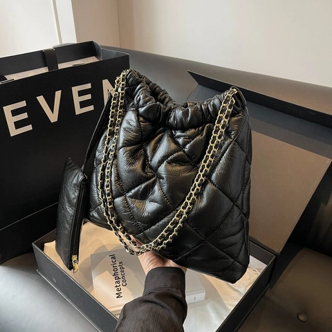Bolso De Hombro Acolchado Para Mujer Cuero PU Patrón Rombos Correa Cadena Metal Bolso Cruzado Nube Con Bolsa Pequeña Moda