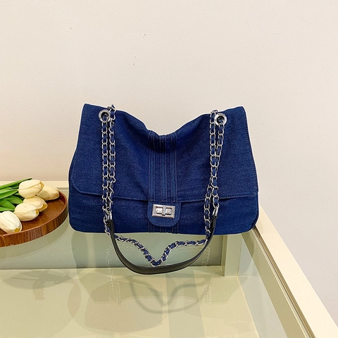 Damen Denim Umhängetasche Große Kapazität Silberne Kette Schultergurt Urban Einfach Casual Gewaschene Denim Handtasche Mit Drehverschluss