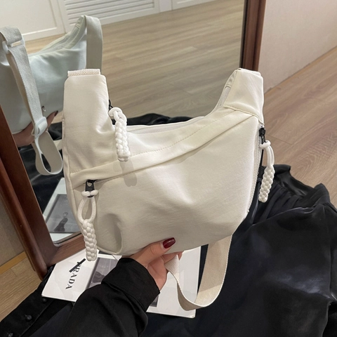 Nylon Half Moon Crossbody Bag Large Capacity Crescent Hobo Underarm Purse With Wide Adjustable Strap Braided Zipper Pull For Women