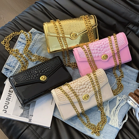 Damen Umhängetasche PU Leder Krokodil Muster Metall Kette Turn Lock Kleine Quadratische Flap Handtasche Elegant Vielseitig
