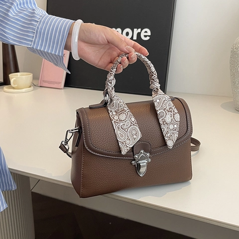 Borsa A Mano Da Donna Alla Moda Pelle PU Motivo Litchi Manico Avvolto In Raso Serratura In Metallo Retro Elegante Tracolla