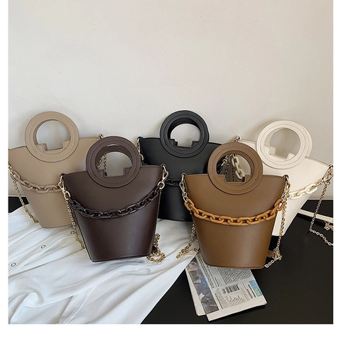 Borsa A Secchiello Da Donna In Pelle PU Minimalista Manico Rotondo Chic Borsa A Tracolla Decorazione Catena Resina