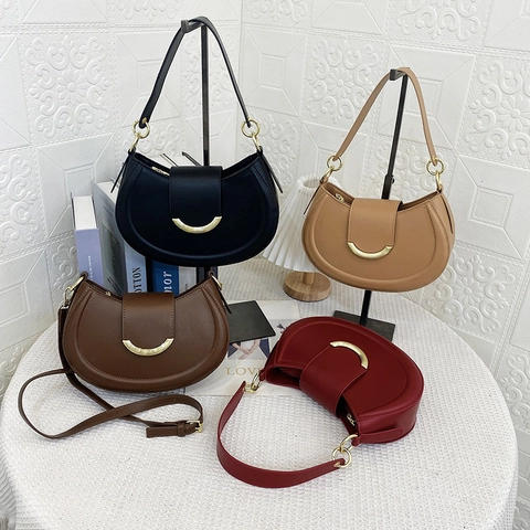 Halbmond Umhängetasche PU Leder Satteltasche Schultertasche Mit Goldener Schnalle Für Damen Elegant Modern Schick