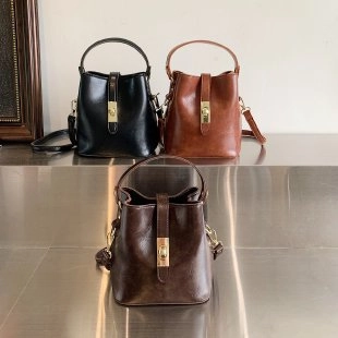 Dames PU Lederen Emmertas Met Metalen Sluiting Retro Minimalistische Handtas Schoudertas Voor Dagelijks Gebruik